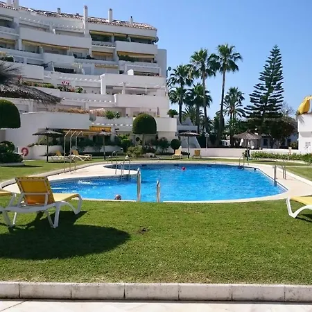 Luxury Two Bed In El Dorado, Puerto Banus Apartment